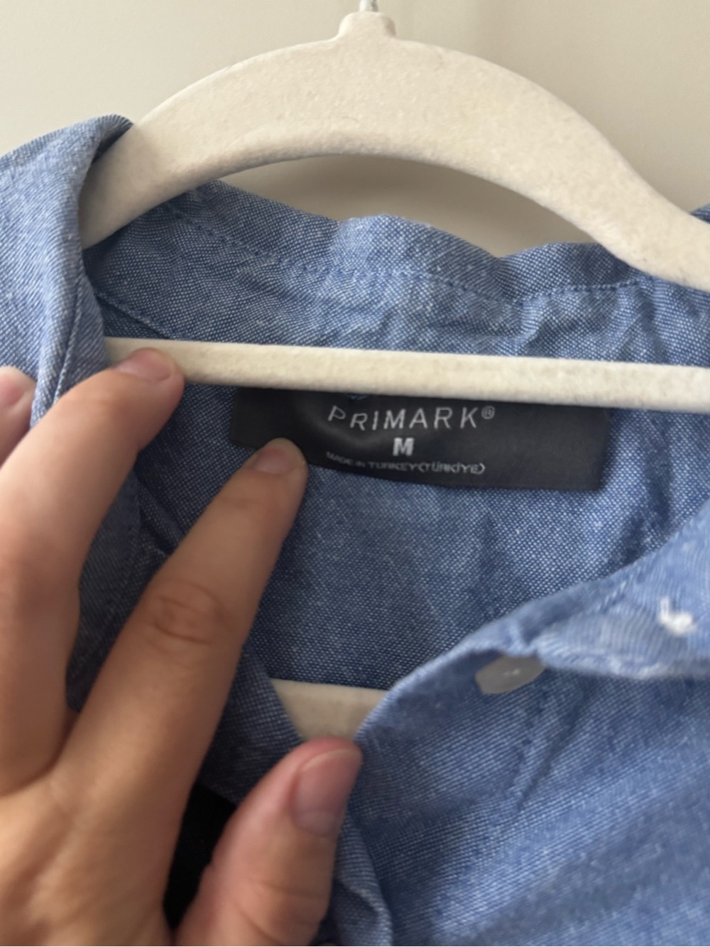 Cropped Button Up Shirt - Picture 3 of 6
